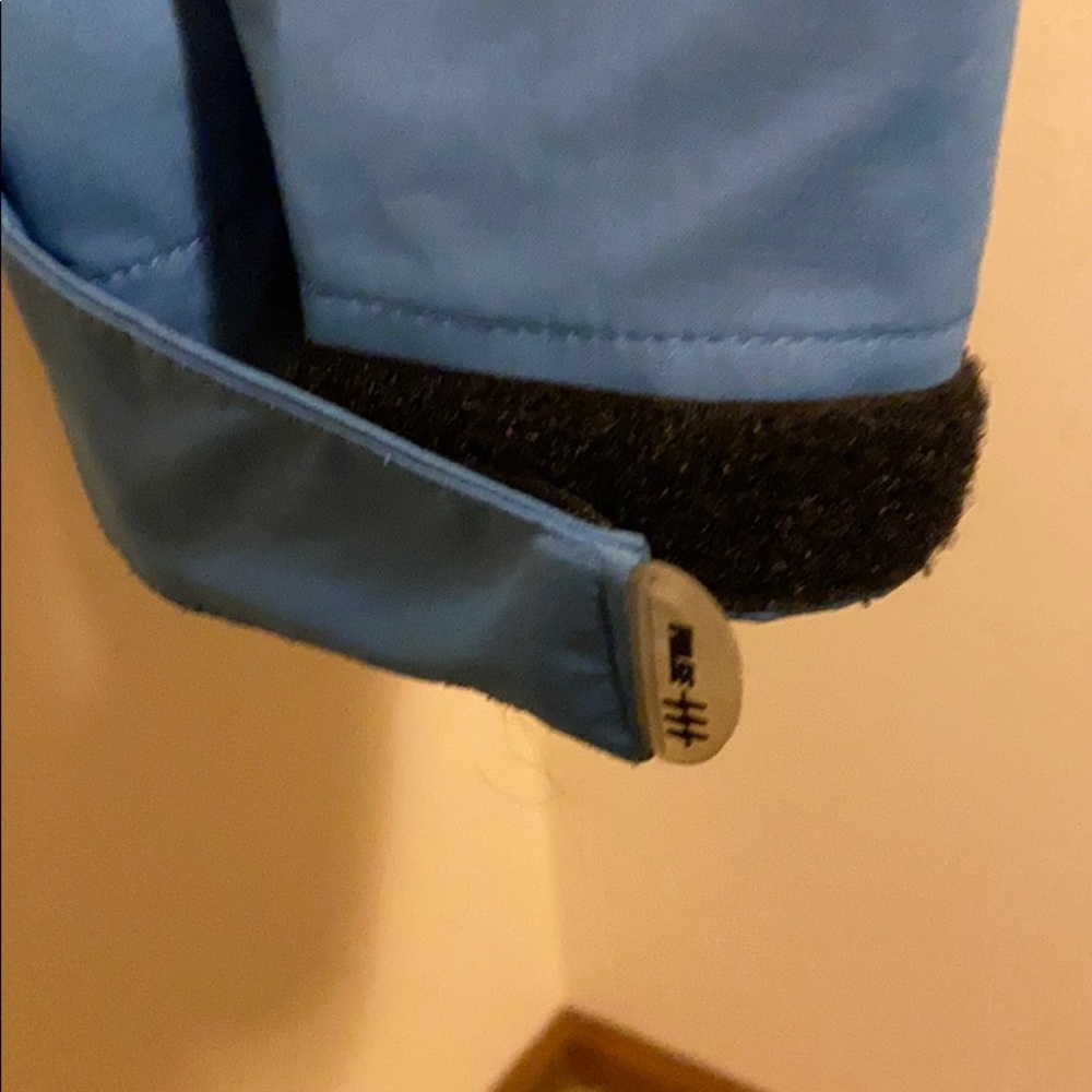 Rain jacket - Picture 6 of 13